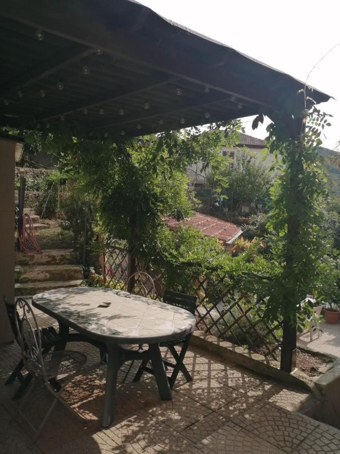 Appartamento Ca' Sandra Vado Ligure Bagian luar foto